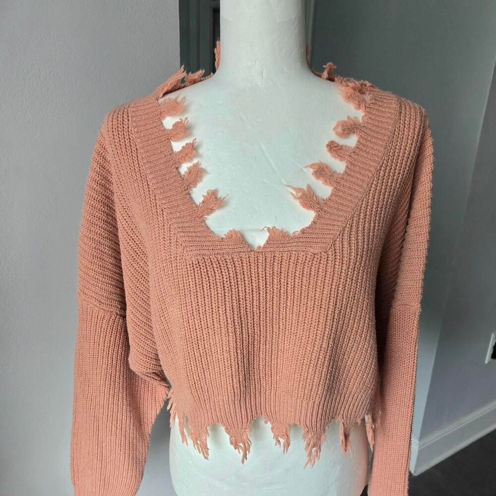 ZAFUL Distressed Ripped Crop Sweater V-Neck Knit Apricot Pink One Size